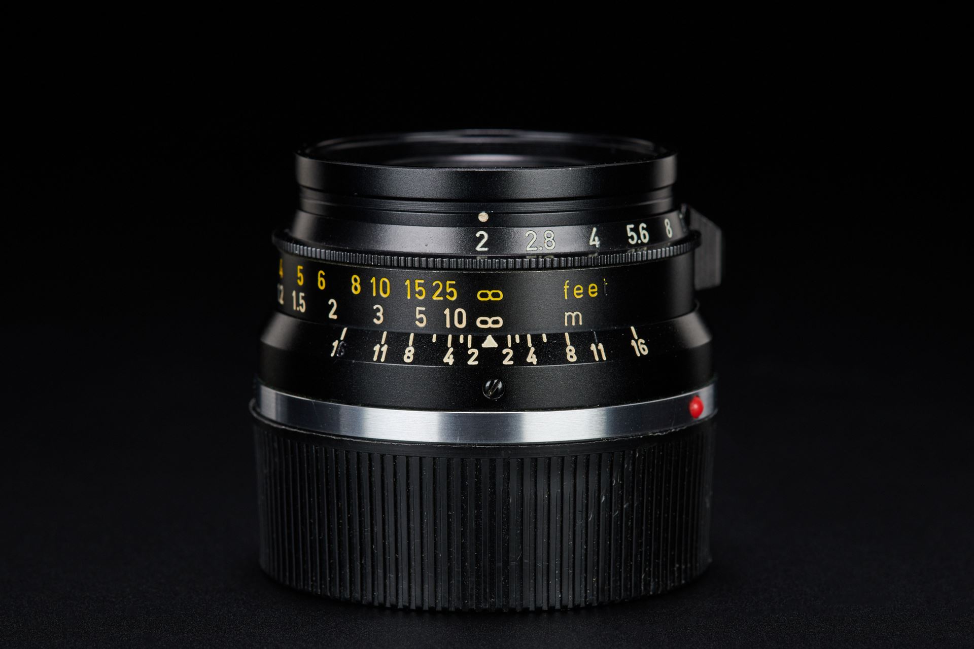 Picture of Leica Summicron 35mm f/2 Ver. 1 Black Paint