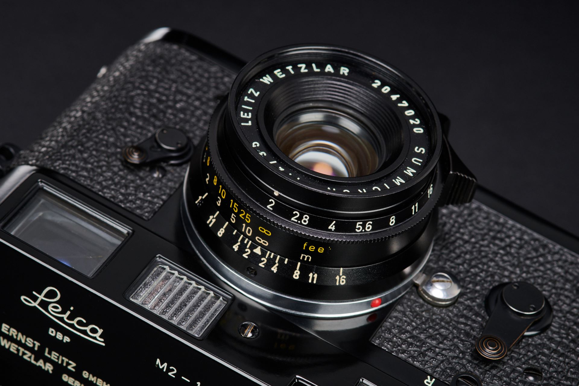 Picture of Leica Summicron 35mm f/2 Ver. 1 Black Paint